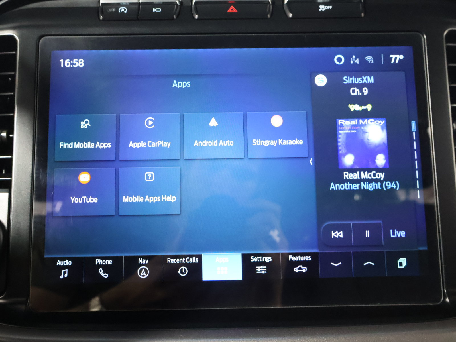 Used 2024 Ford F150 XLT RWD image 46