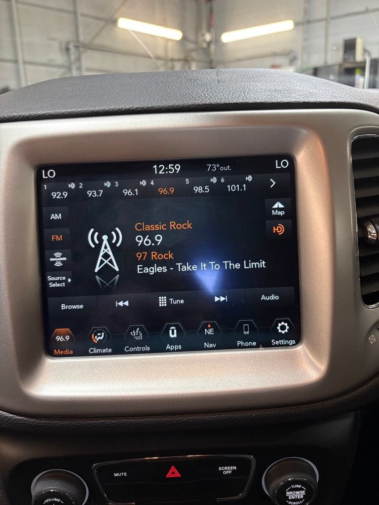 Certified 2021 Jeep Compass Latitude AWD/4WD image 9