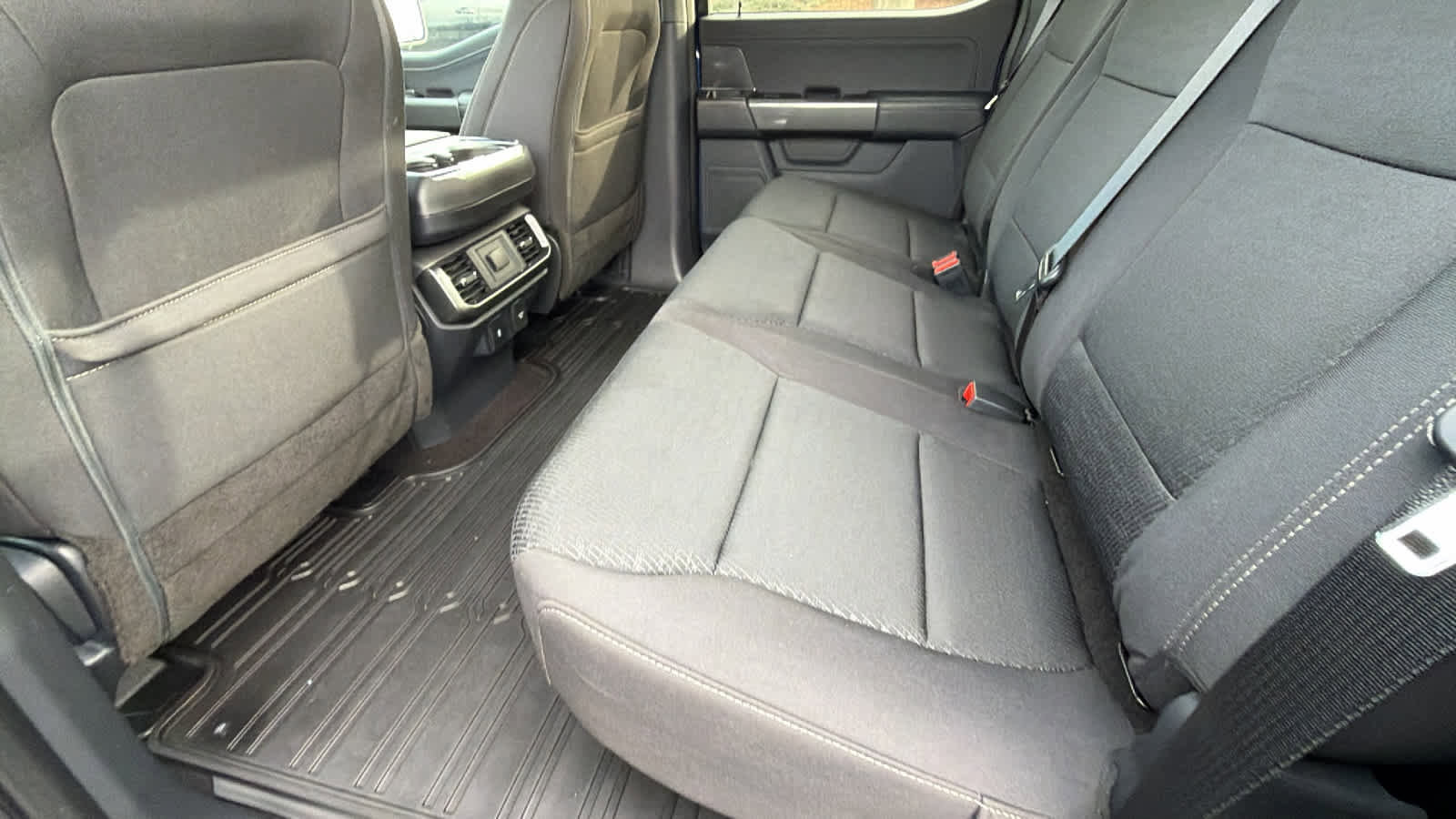 Used 2022 Ford F150 XLT w/ Equipment Group 301A Mid image 19