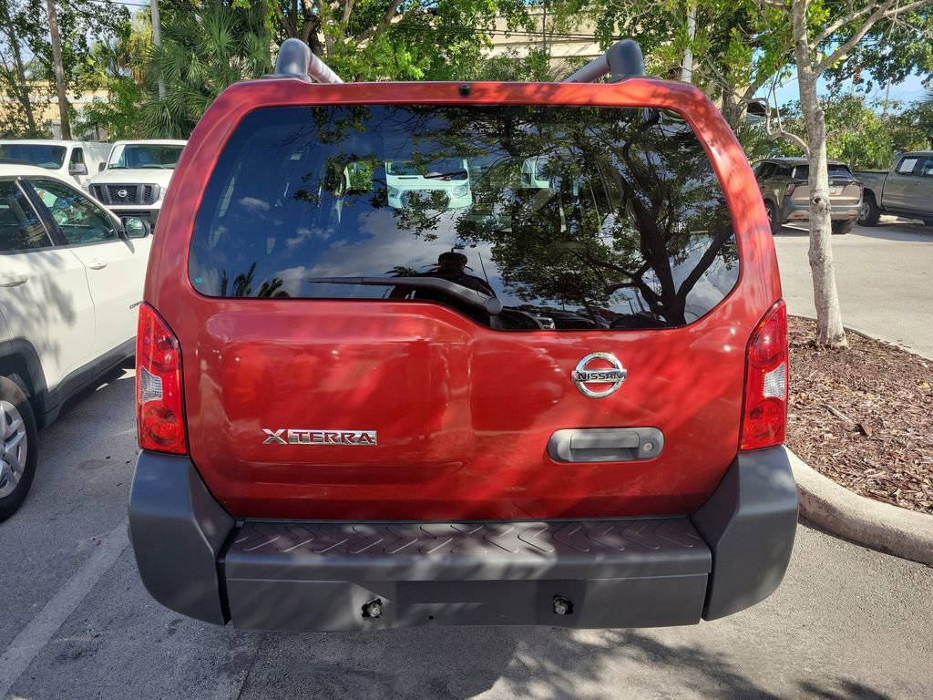 Used 2012 Nissan Xterra X image 6