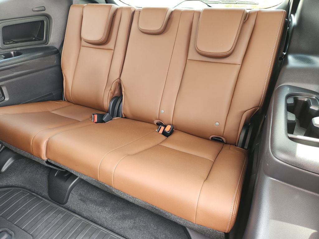 Used 2025 Subaru Ascent Touring AWD/4WD image 25