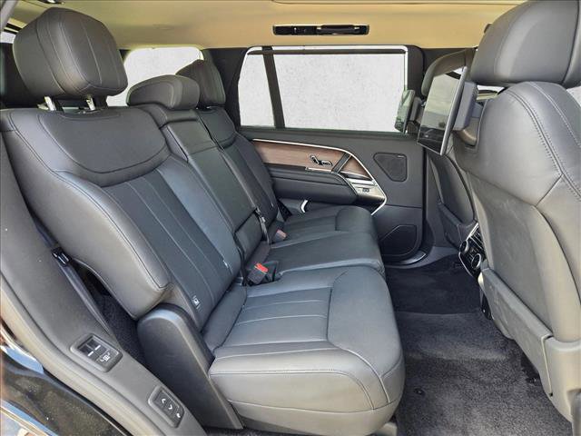 Certified 2023 Land Rover Range Rover Long Wheelbase SE image 22