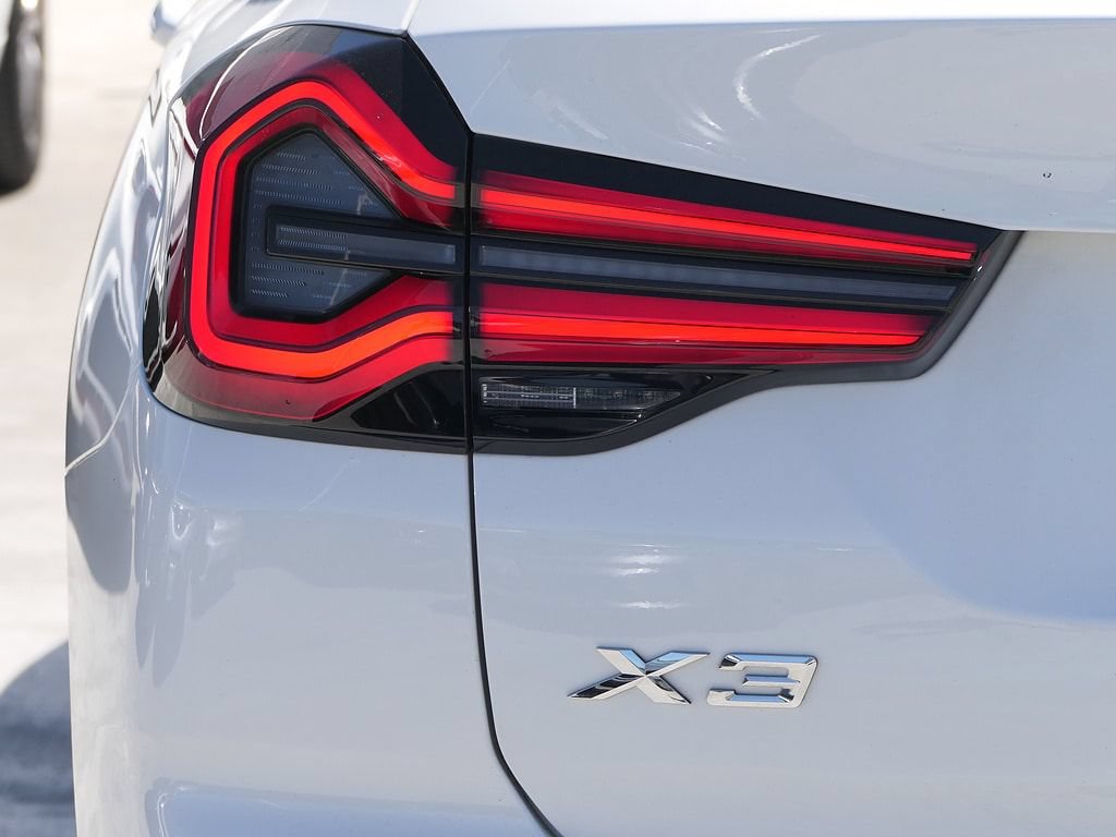 Used 2023 BMW X3 sDrive30i w/ Convenience Package w/ZPA RWD image 6