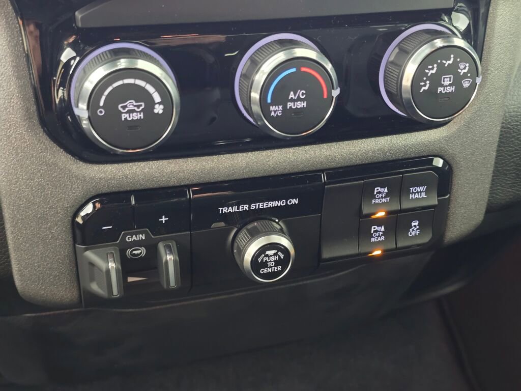 New 2025 RAM 1500 Tradesman image 24