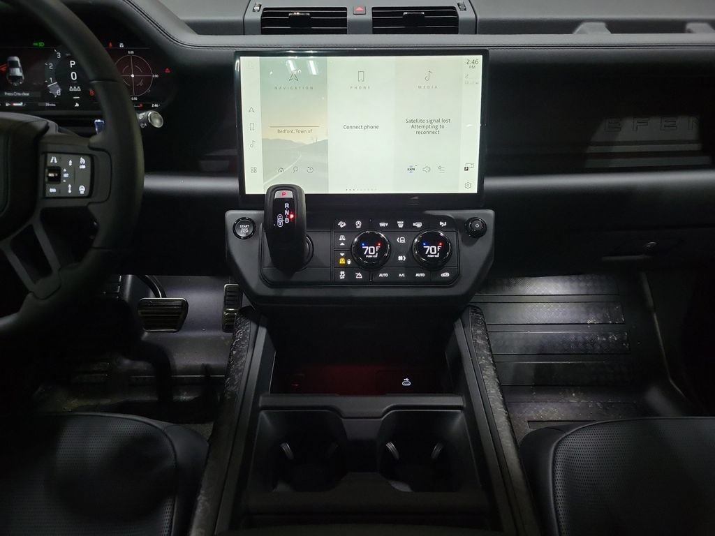 New 2026 Land Rover Defender 110 OCTA AWD/4WD image 26
