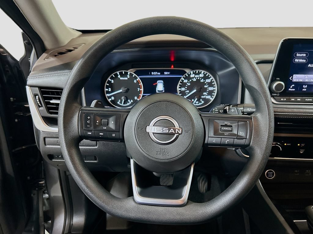 Used 2023 Nissan Rogue S FWD image 9
