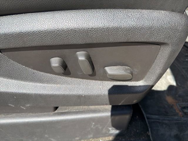 Used 2015 Chevrolet Tahoe LTZ image 26