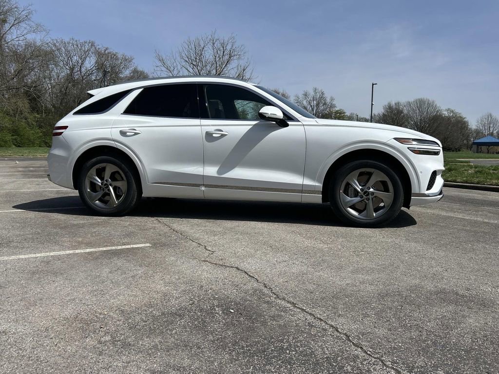 New 2026 Genesis GV70 2.5T Advanced image 8