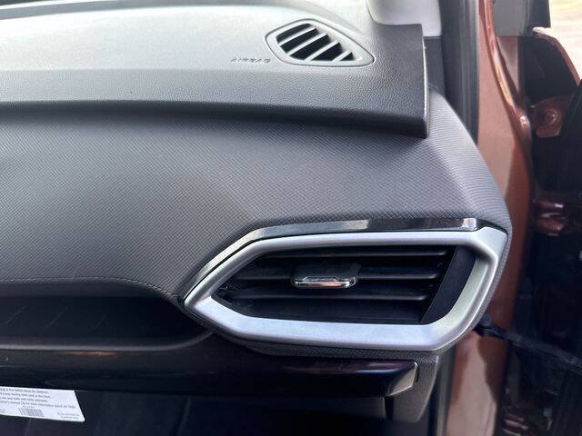 Used 2021 Chevrolet TrailBlazer LS FWD image 30
