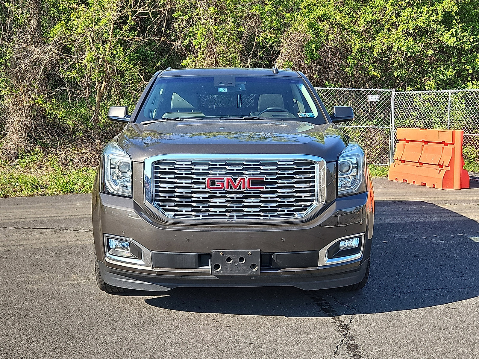 Used 2019 GMC Yukon Denali w/ Denali Ultimate Package AWD/4WD image 2