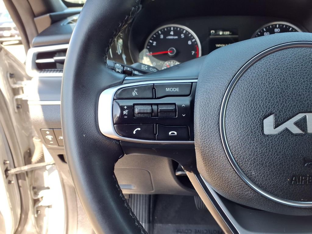 Used 2022 Kia K5 GT-Line w/ GT-Line FWD Premium Package image 16