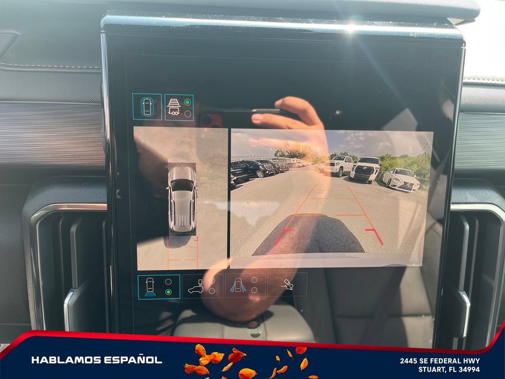 New 2026 GMC Acadia AT4 w/ Super Cruise Package AWD/4WD image 24