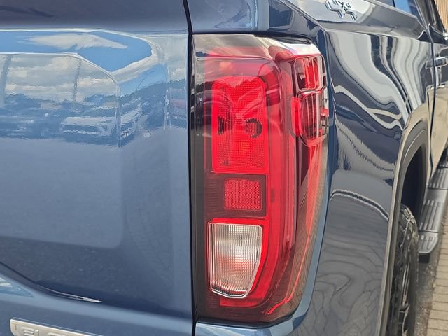 Certified 2024 GMC Sierra 1500 Elevation w/ LPO, Elevation Black Package image 8