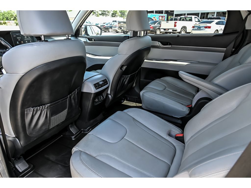 Used 2020 Hyundai Palisade SEL w/ Premium Package AWD/4WD image 18