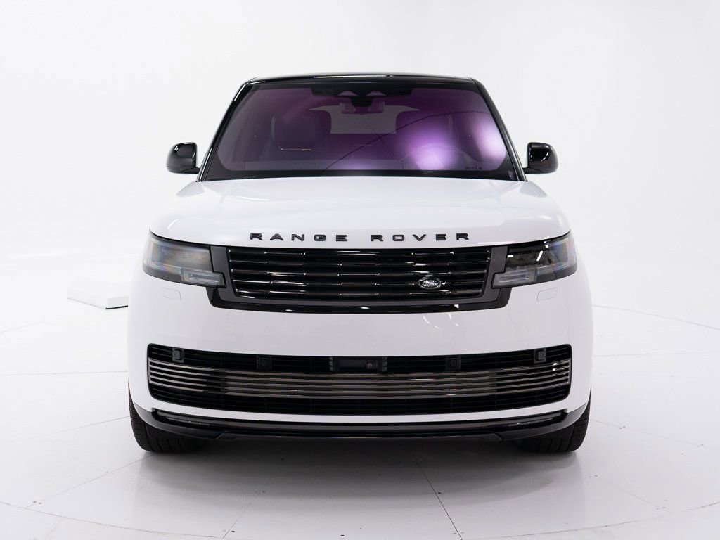 Used 2023 Land Rover Range Rover SV AWD/4WD image 8