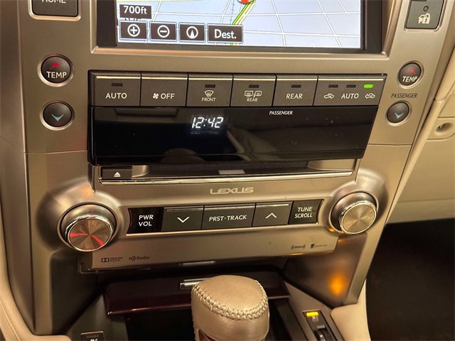 Used 2019 Lexus GX 460 image 35