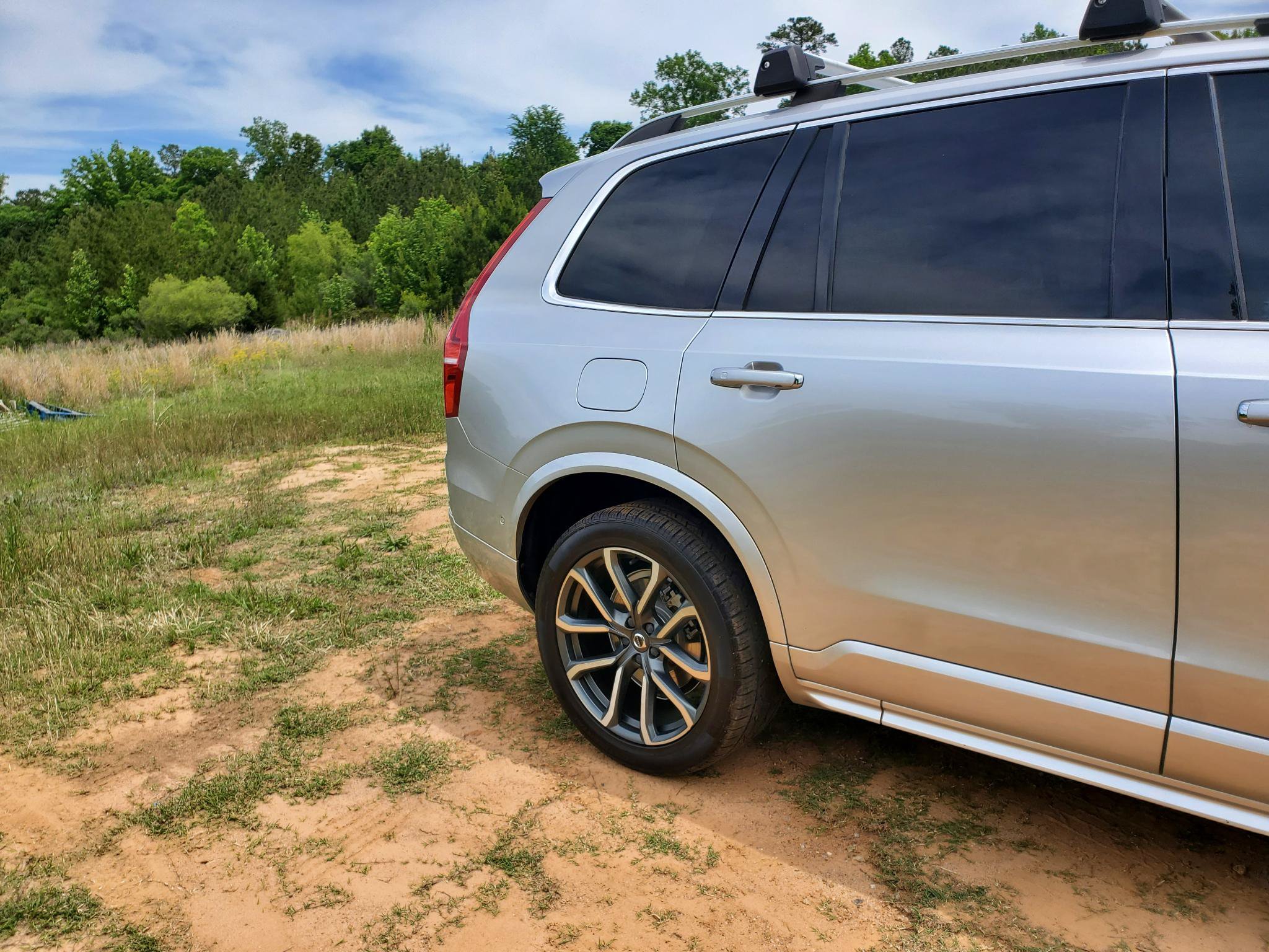 Used 2019 Volvo XC90 T5 Momentum w/ Advanced Package FWD image 17