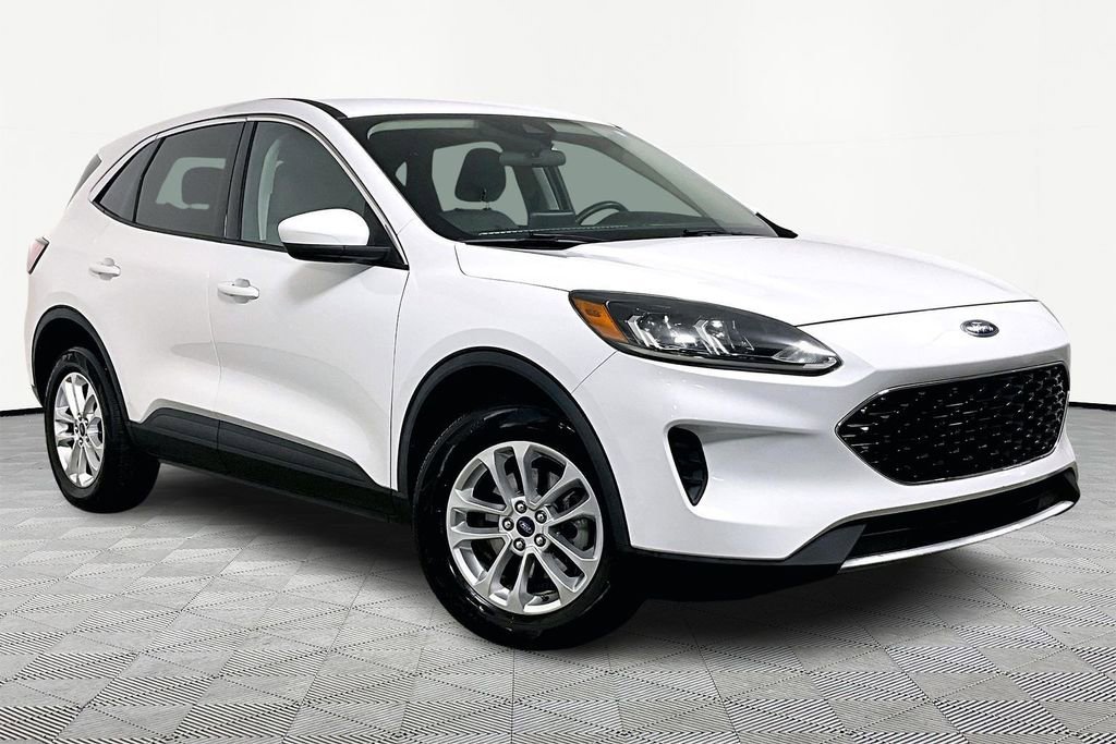 Used 2020 Ford Escape SE