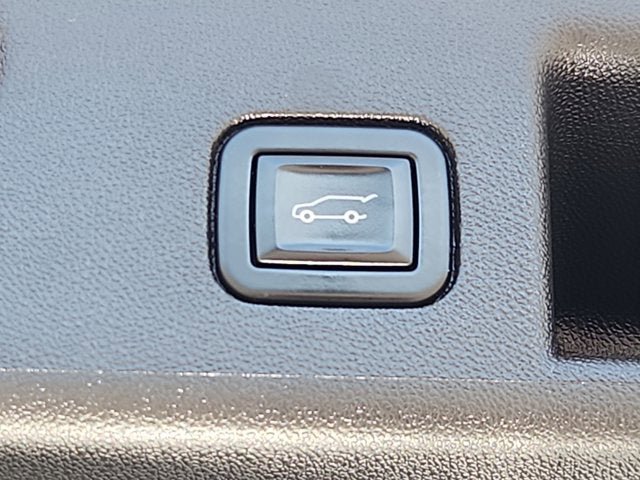 Used 2023 Chevrolet Equinox LT AWD/4WD image 18