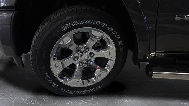 New 2026 RAM 1500 4x4 Crew Cab image 35