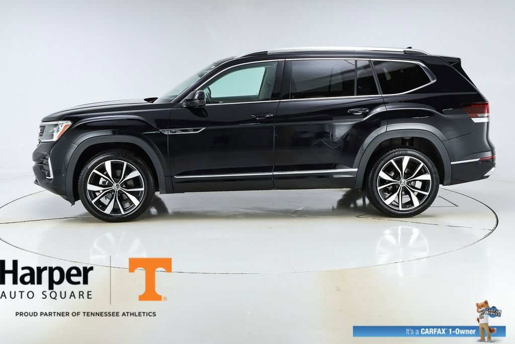 Used 2025 Volkswagen Atlas SEL Premium R-Line AWD/4WD image 2