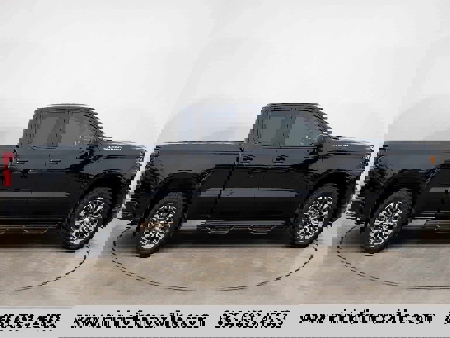 Used 2019 Chevrolet Silverado 1500 RST w/ All-Star Edition image 2