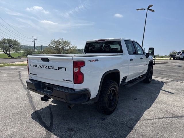 Used 2022 Chevrolet Silverado 2500 Custom w/ Custom Value Package AWD/4WD image 9