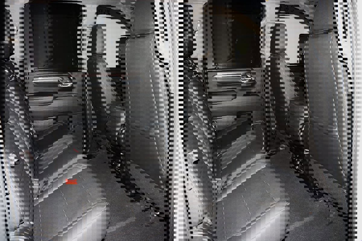 Used 2024 Chevrolet Silverado 2500 LTZ image 67