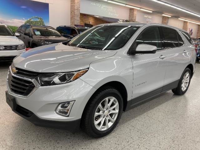 Used 2019 Chevrolet Equinox LT AWD/4WD image 2