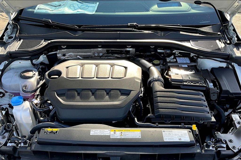 New 2026 Volkswagen Golf w/ Euro Style Package image 31