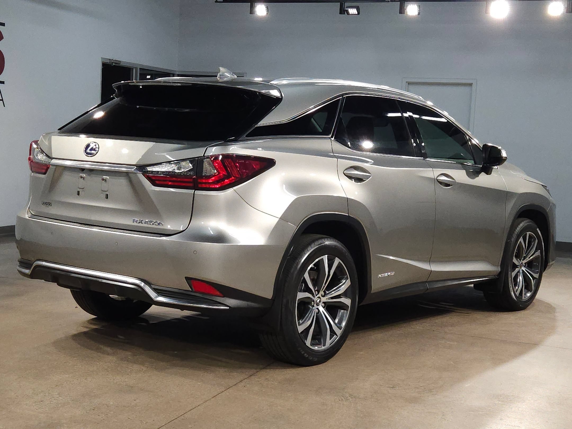 Used 2022 Lexus RX 450h AWD w/ Premium Package image 7