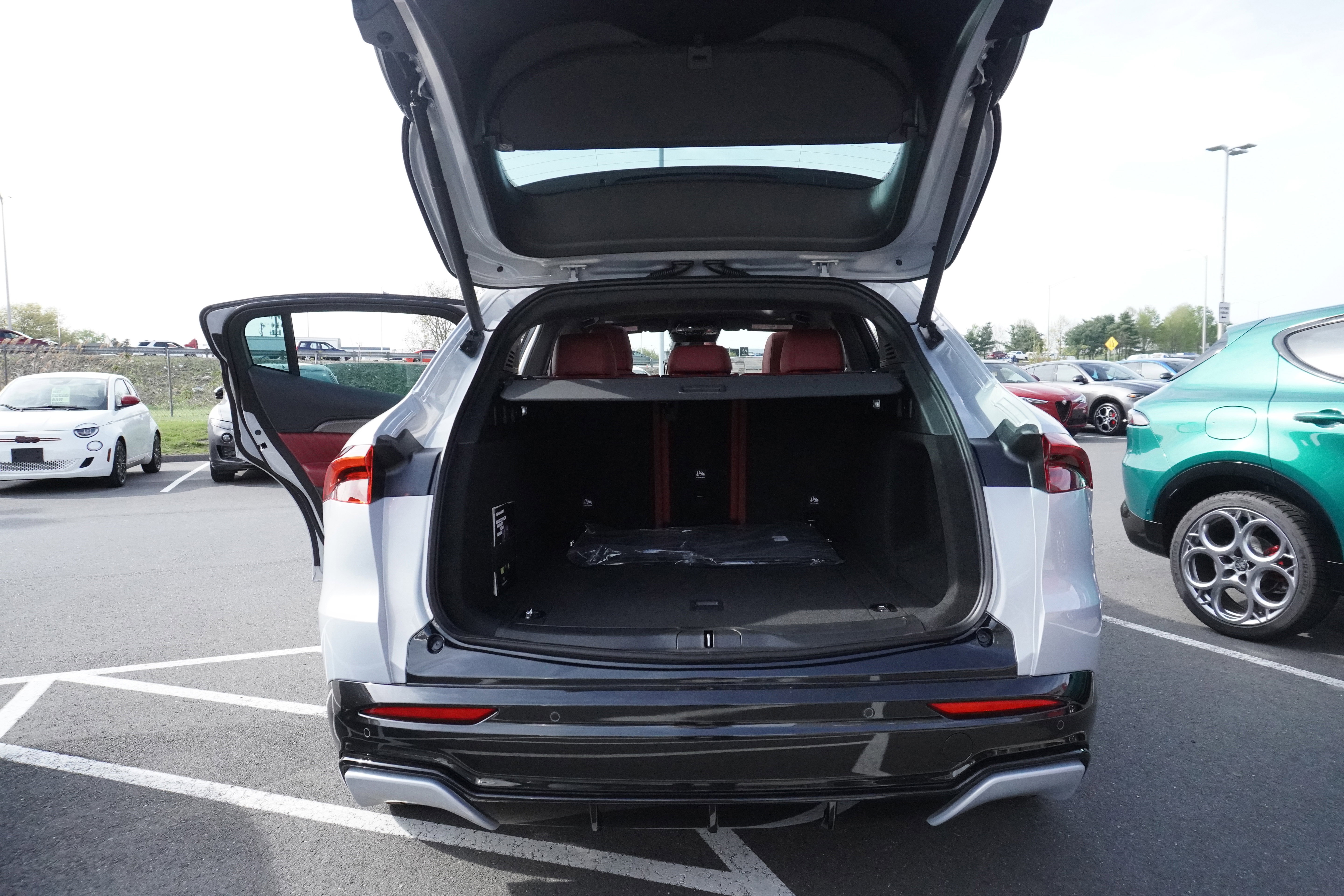 New 2025 Maserati Grecale Folgore image 33