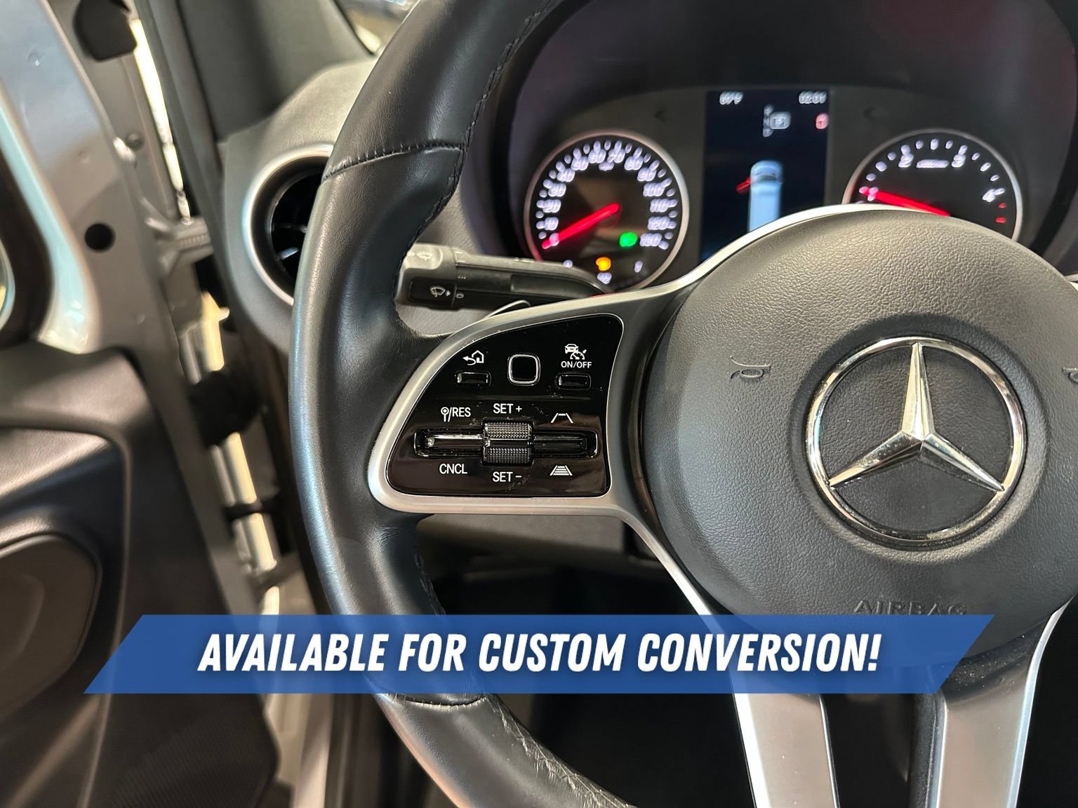 Used 2023 Mercedes-Benz Sprinter 2500 image 26