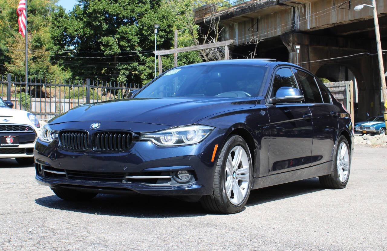 Used 2016 BMW 328i xDrive Sedan image 3