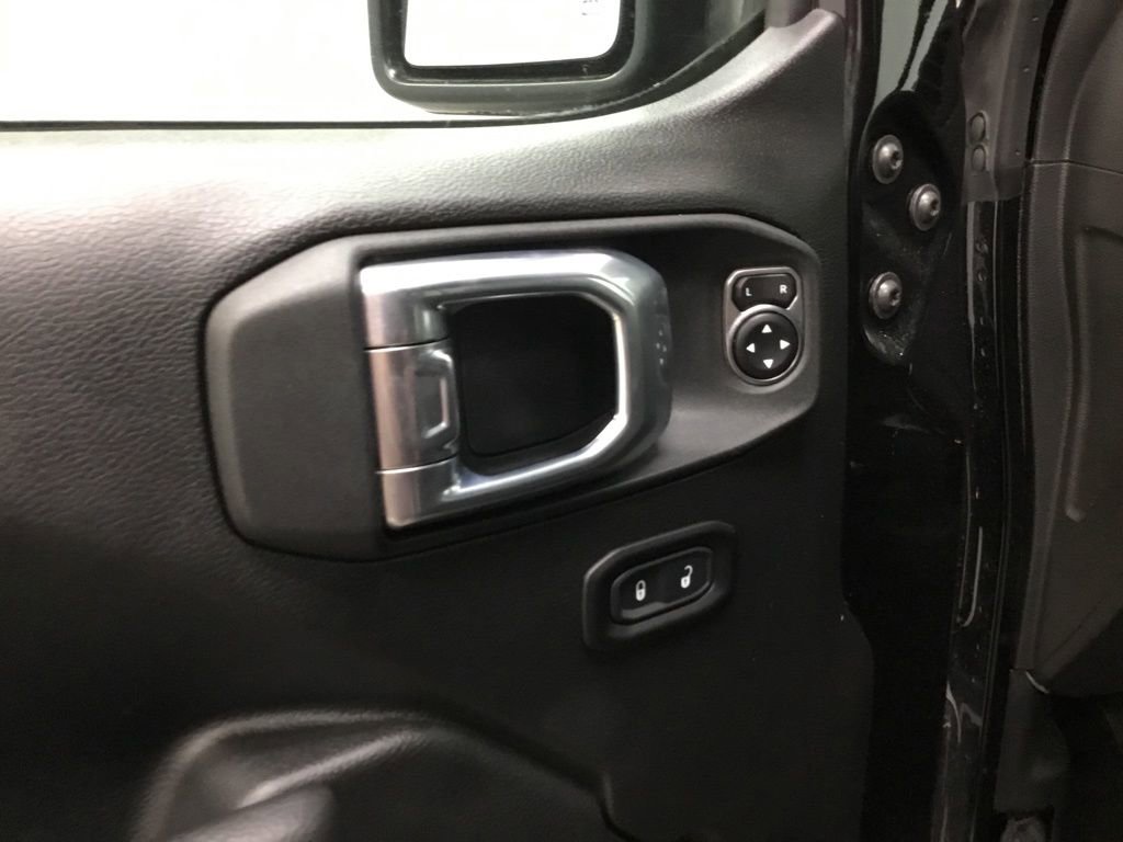 Used 2022 Jeep Wrangler Unlimited Sport image 8