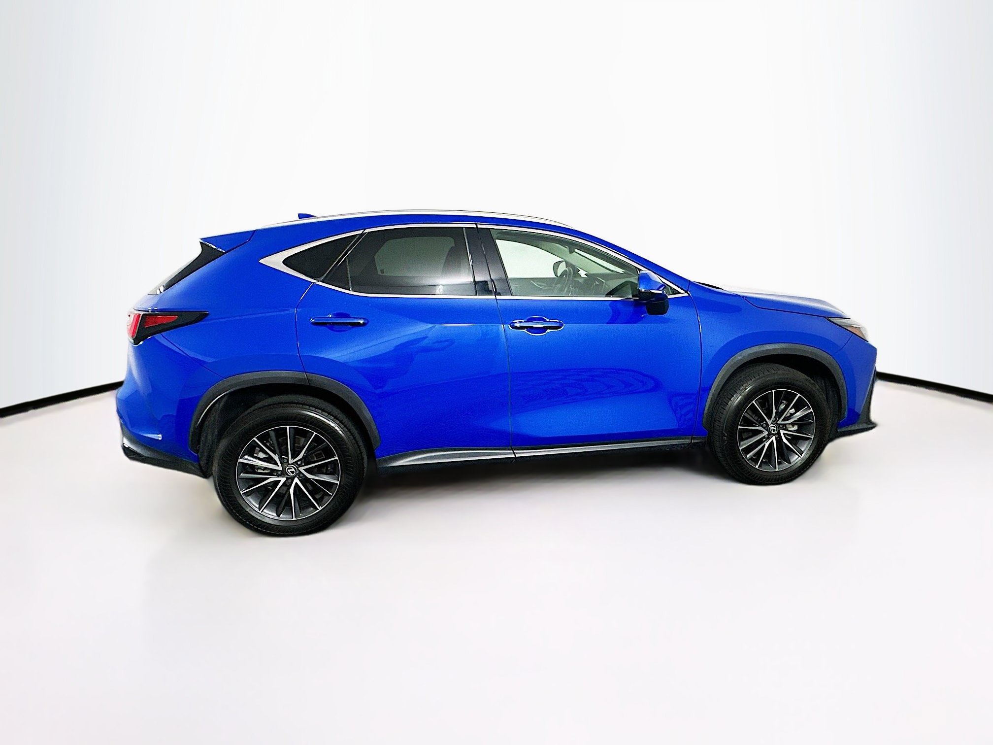 Used 2024 Lexus NX 350 AWD w/ Vision Package image 10