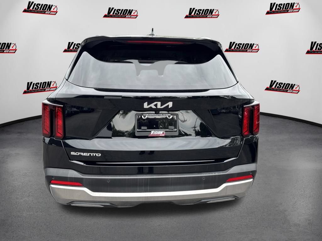 Used 2026 Kia Sorento S FWD image 7