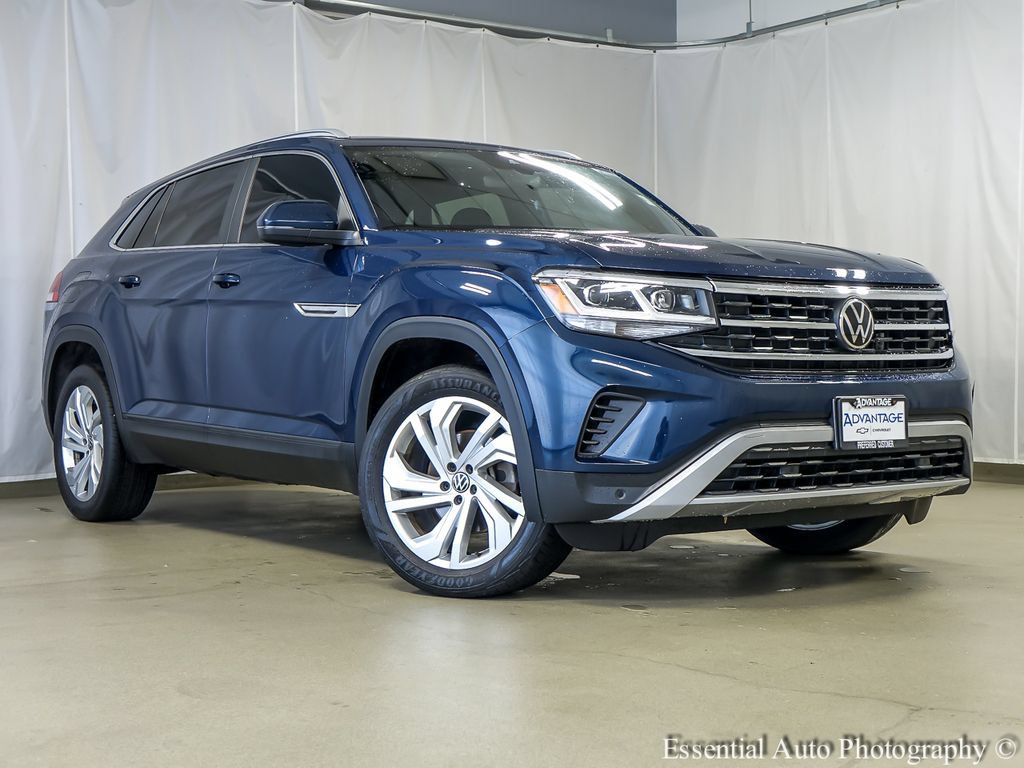 Used 2020 Volkswagen Atlas Cross Sport SEL AWD/4WD image 2