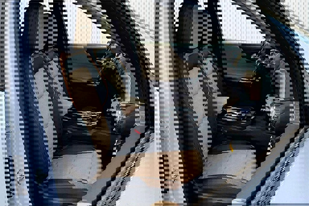 New 2026 Chevrolet Equinox ACTIV w/ Convenience Package III image 5