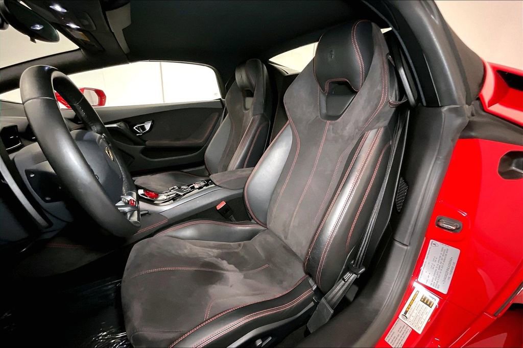 Used 2017 Lamborghini Huracan LP 580-2 image 27