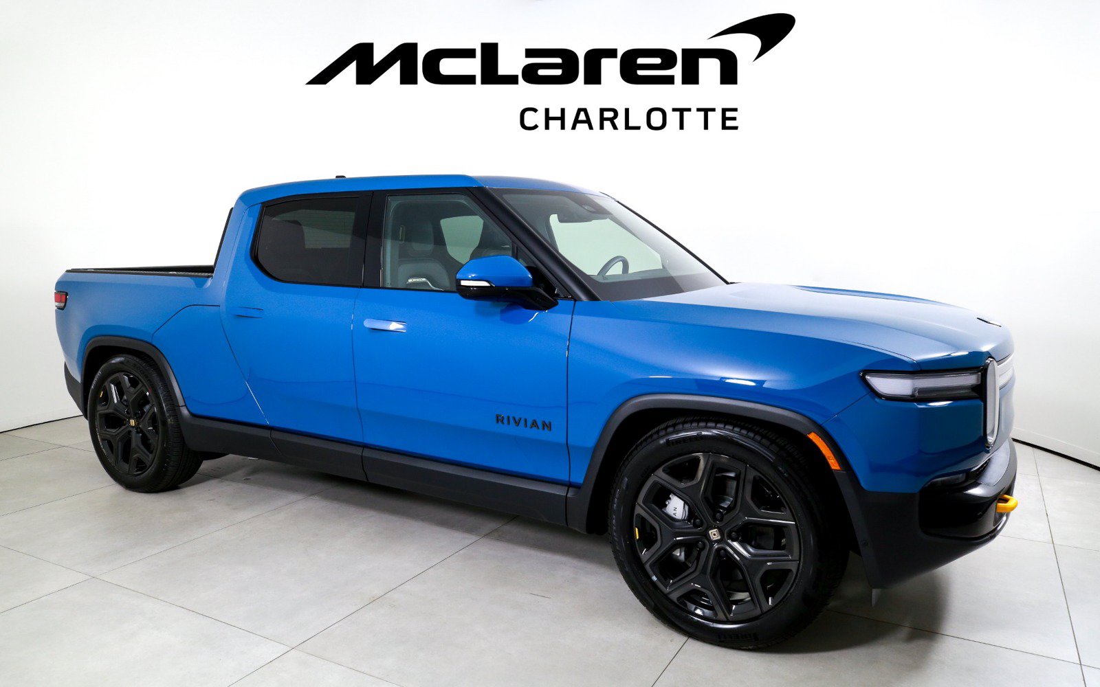 Used 2026 Rivian R1T Adventure Dual AWD/4WD image 2