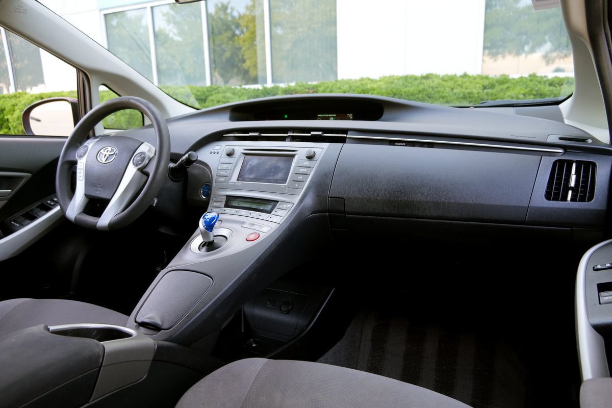 Used 2013 Toyota Prius Three FWD image 7