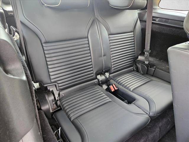 Used 2021 Land Rover Discovery S AWD/4WD image 20