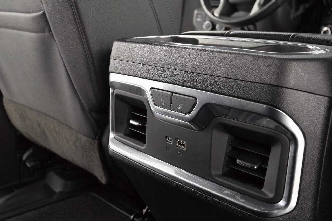 Used 2024 Chevrolet Silverado 2500 LTZ w/ LTZ Plus Package image 23