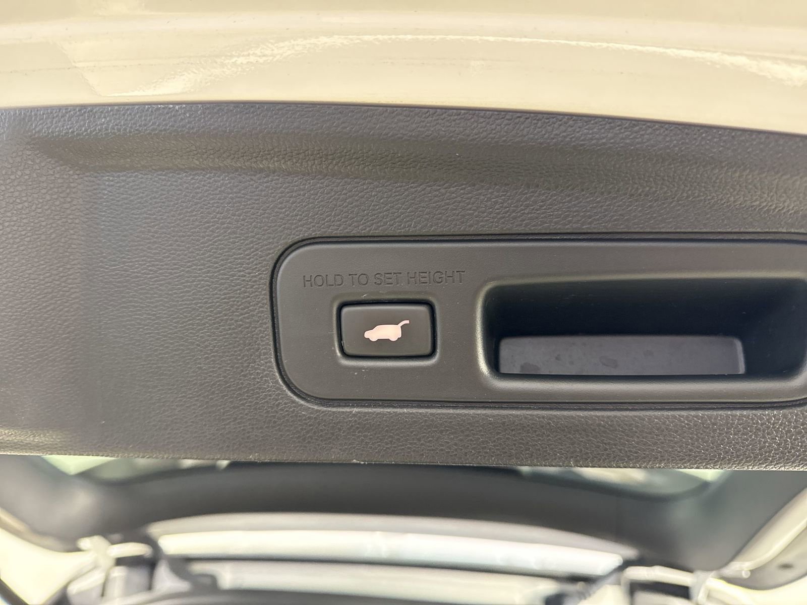 Certified 2023 Acura MDX A-Spec image 36