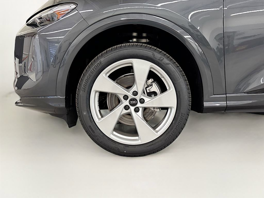 New 2025 Audi Q5 Premium Plus image 23