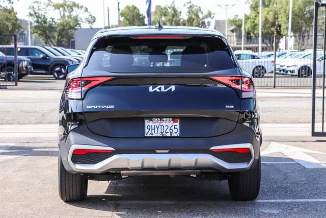 Used 2023 Kia Sportage LX AWD/4WD image 9
