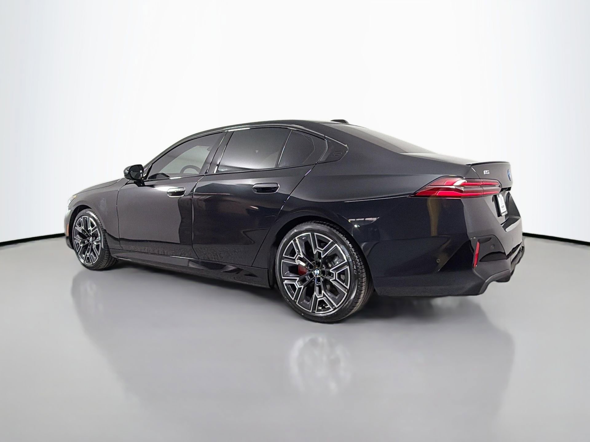 New 2026 BMW i5 eDrive40 w/ M Sport Package image 6