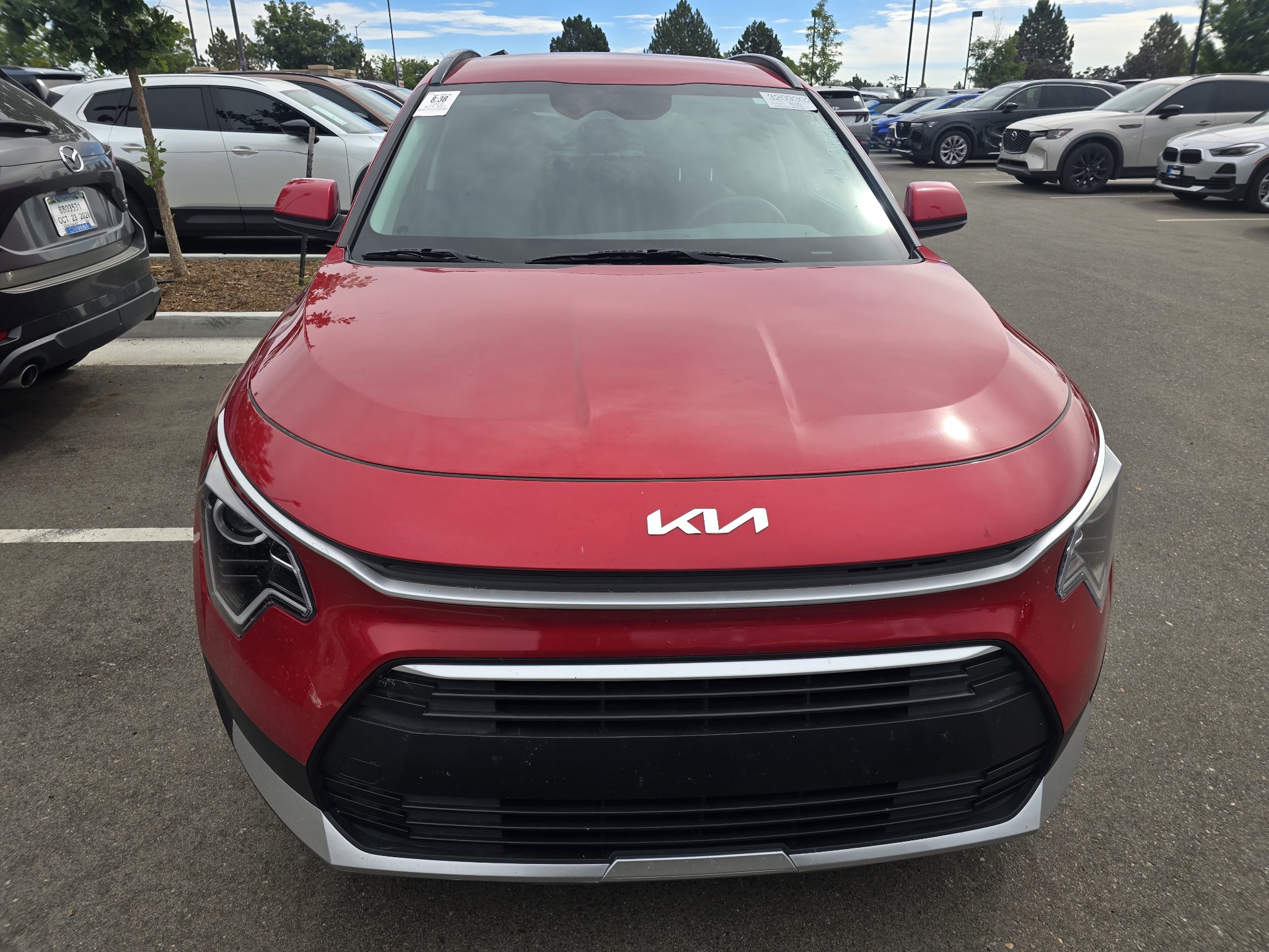 Used 2025 Kia Niro LX FWD image 8