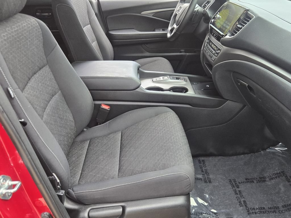 Certified 2024 Honda Ridgeline Sport image 16